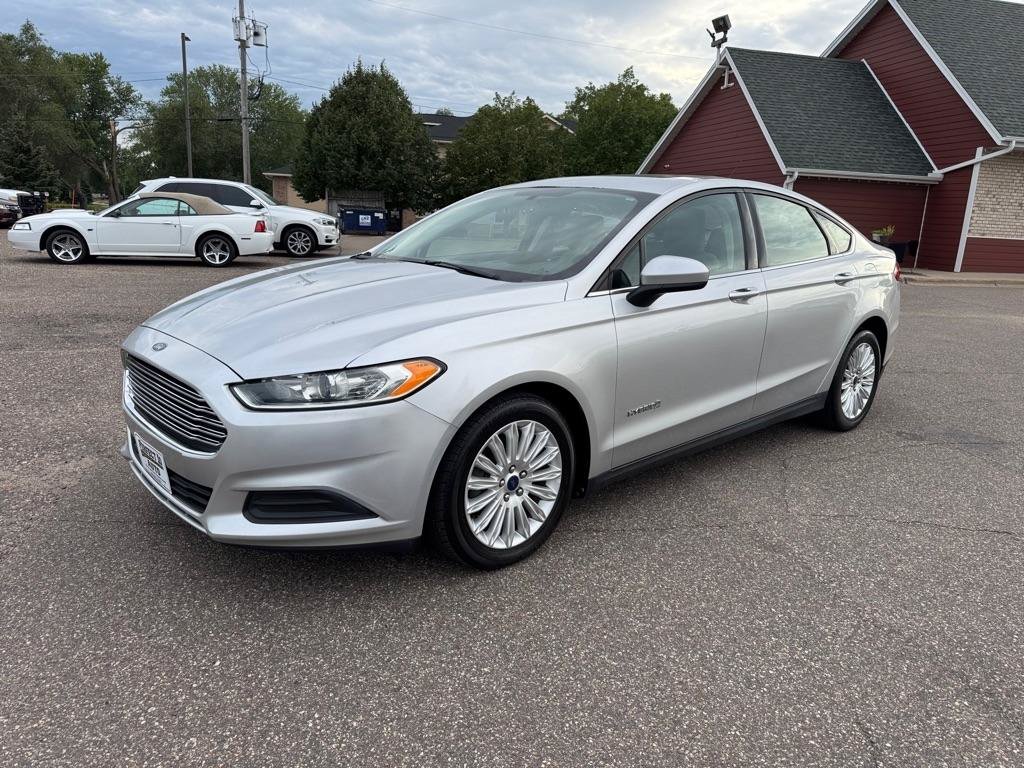 Used 2014 Ford Fusion S FWD image 10