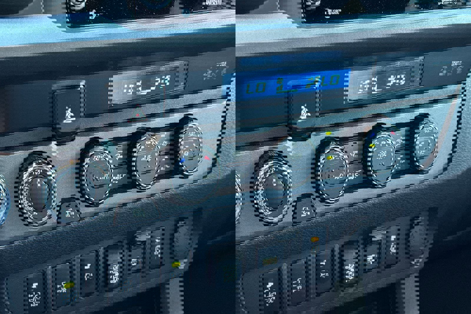 Used 2021 Toyota Tacoma TRD Sport image 19