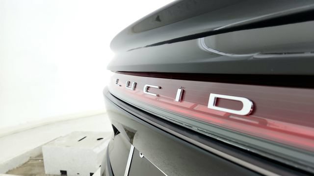 Used 2024 Lucid Air Pure RWD image 36