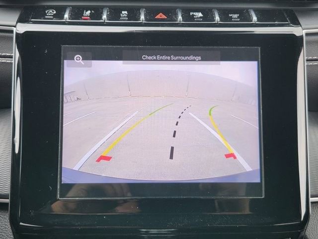 Used 2023 Jeep Grand Cherokee Altitude image 16