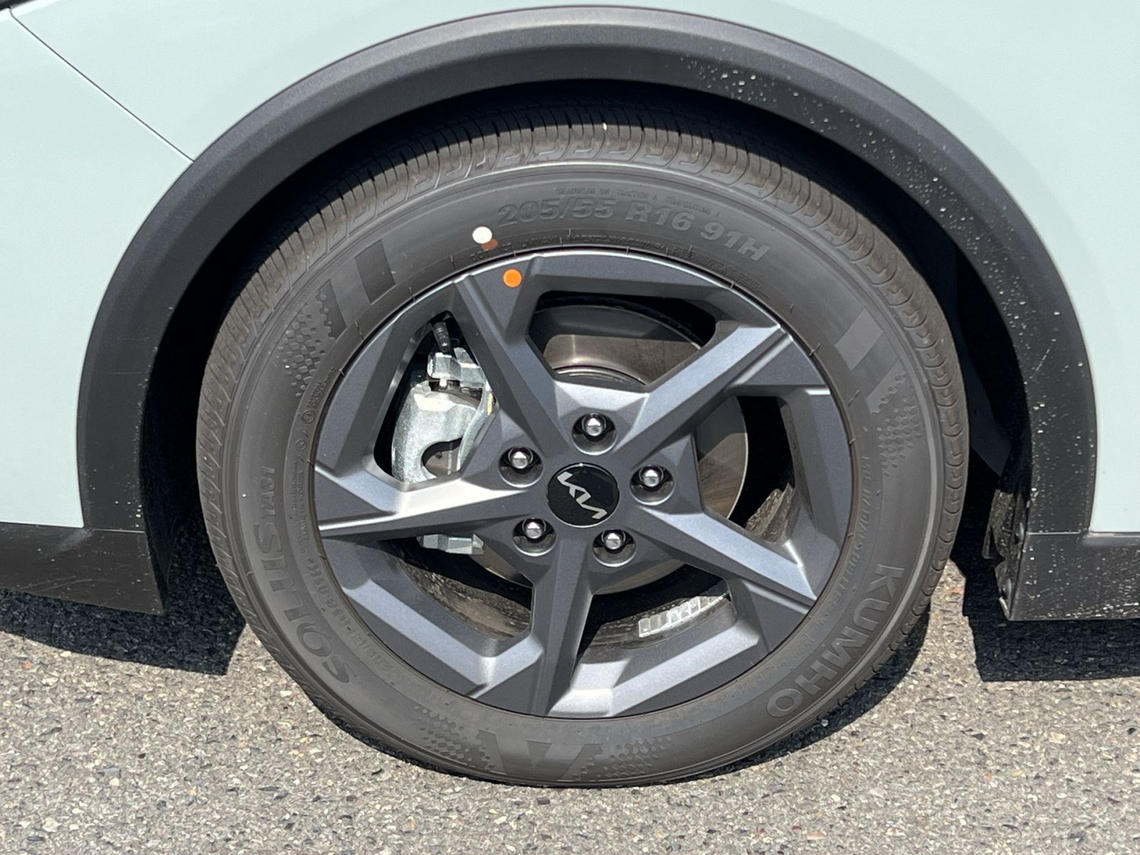 New 2026 Kia K4 FWD image 17