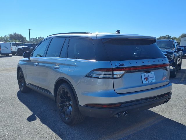 Used 2021 Lincoln Aviator Reserve w/ Elements Package Plus RWD image 5