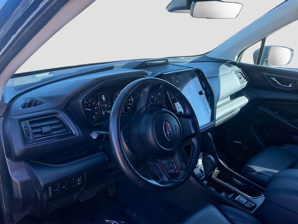 Used 2025 Subaru Ascent Bronze Edition image 9