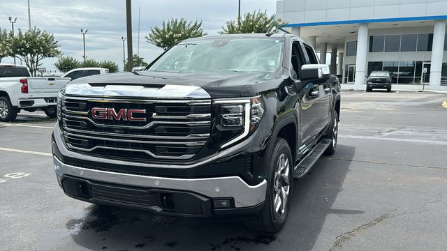 Used 2023 GMC Sierra 1500 SLT w/ SLT Premium Plus Package