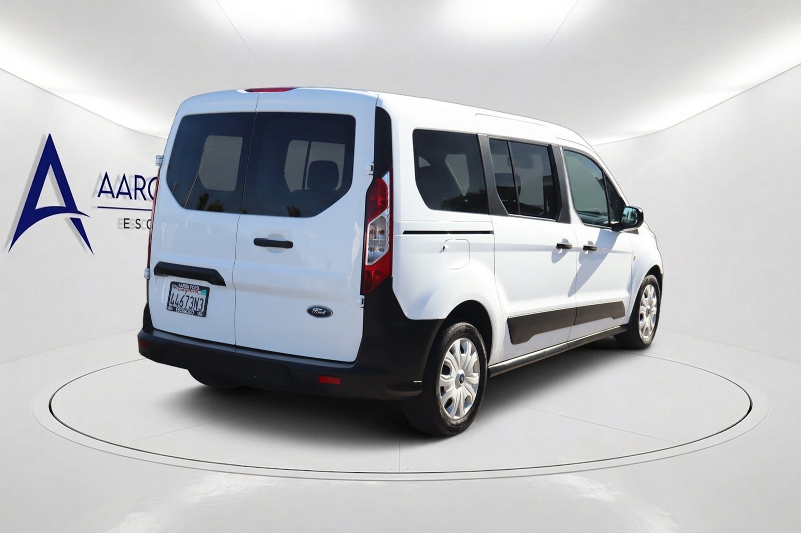 Used 2022 Ford Transit Connect XL FWD image 4