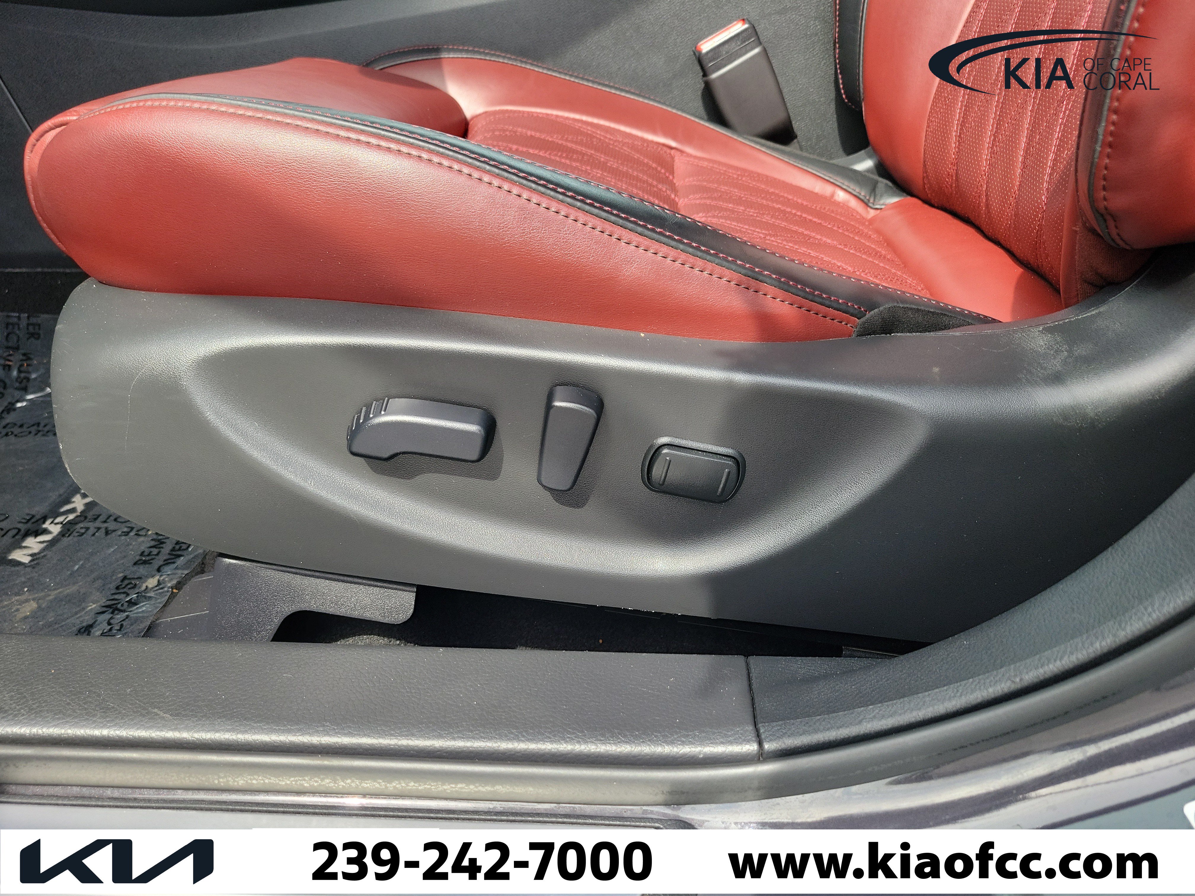 Used 2021 Nissan Maxima Platinum w/ 40th Anniversary Package FWD image 25