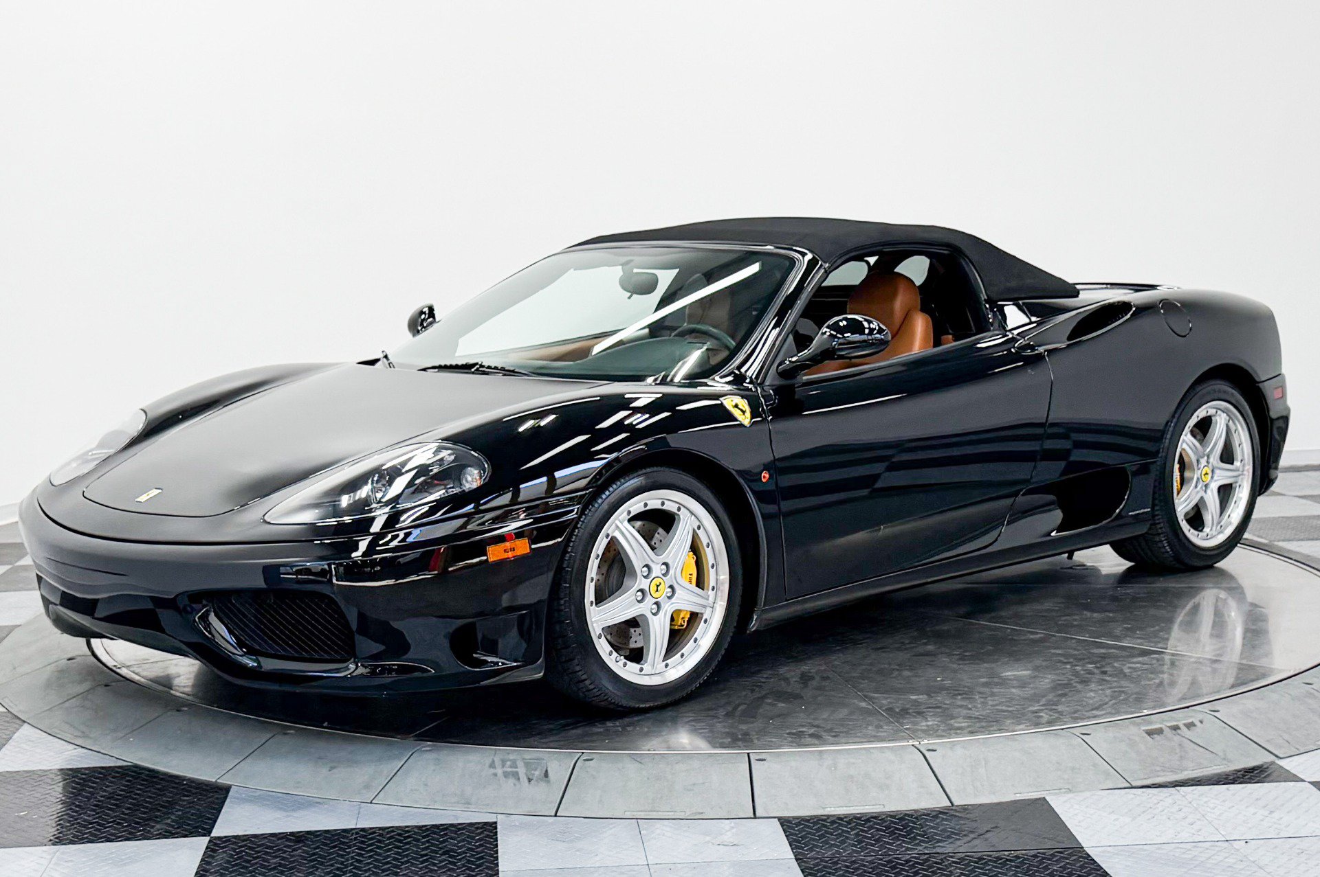 Used 2004 Ferrari 360 Spider RWD image 32