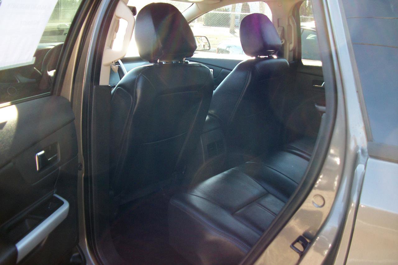 Used 2013 Ford Edge SEL image 9