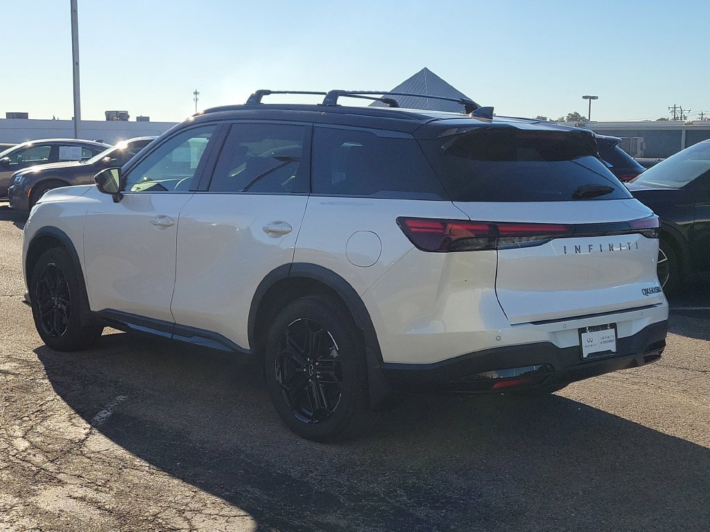 Certified 2026 INFINITI QX60 Sport w/ Dark Cargo Package AWD/4WD image 5