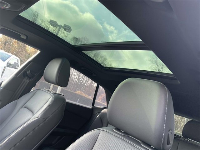 Used 2023 Audi Q8 Prestige w/ Prestige Package image 7