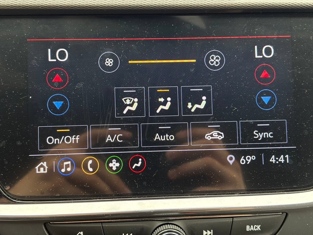 Used 2023 Buick Encore GX Select w/ Safety Package II AWD/4WD image 33