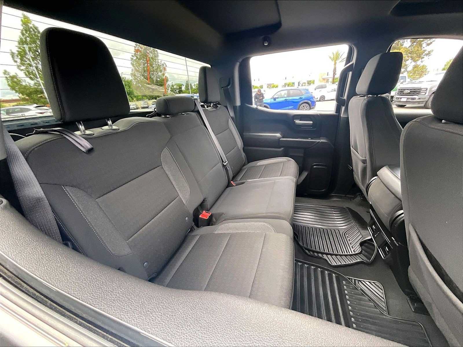 Used 2024 Chevrolet Silverado 1500 Custom Trail Boss w/ LPO, Dark Essentials Package AWD/4WD image 27
