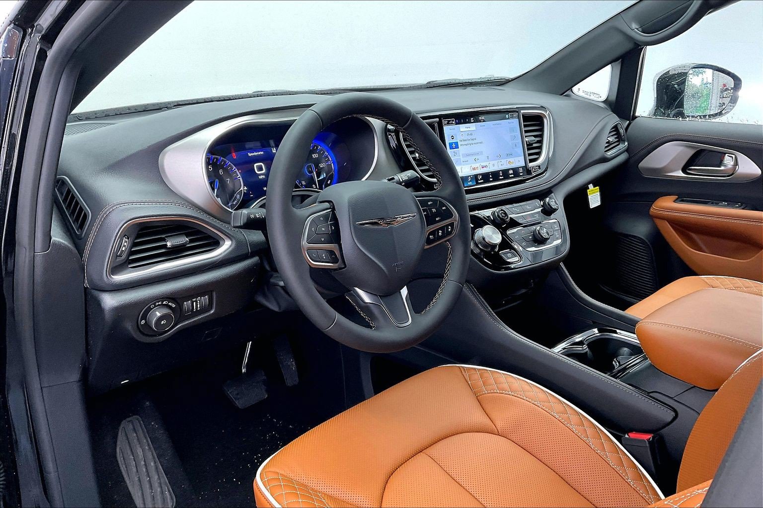 New 2026 Chrysler Pacifica Pinnacle AWD/4WD image 4