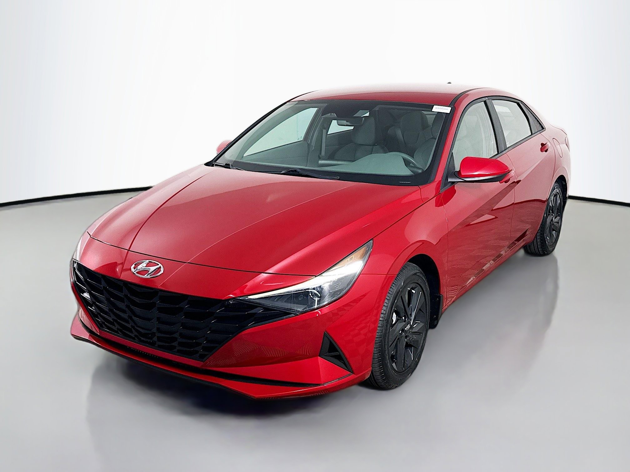 Used 2023 Hyundai Elantra Blue FWD image 4