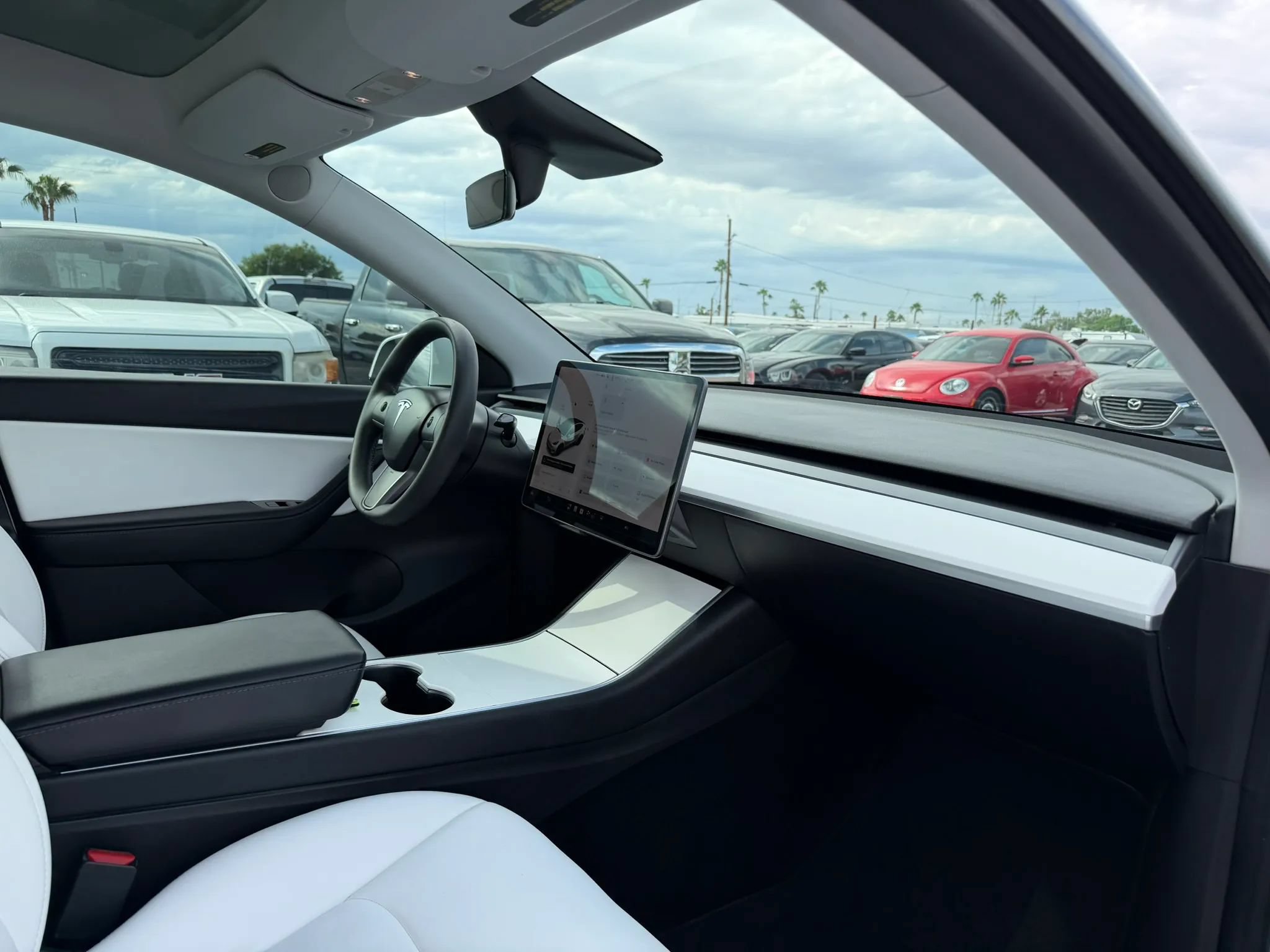 Used 2020 Tesla Model Y Performance AWD/4WD image 29