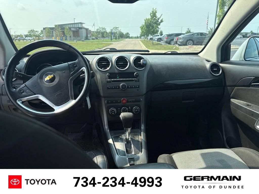 Used 2013 Chevrolet Captiva Sport LT FWD image 14