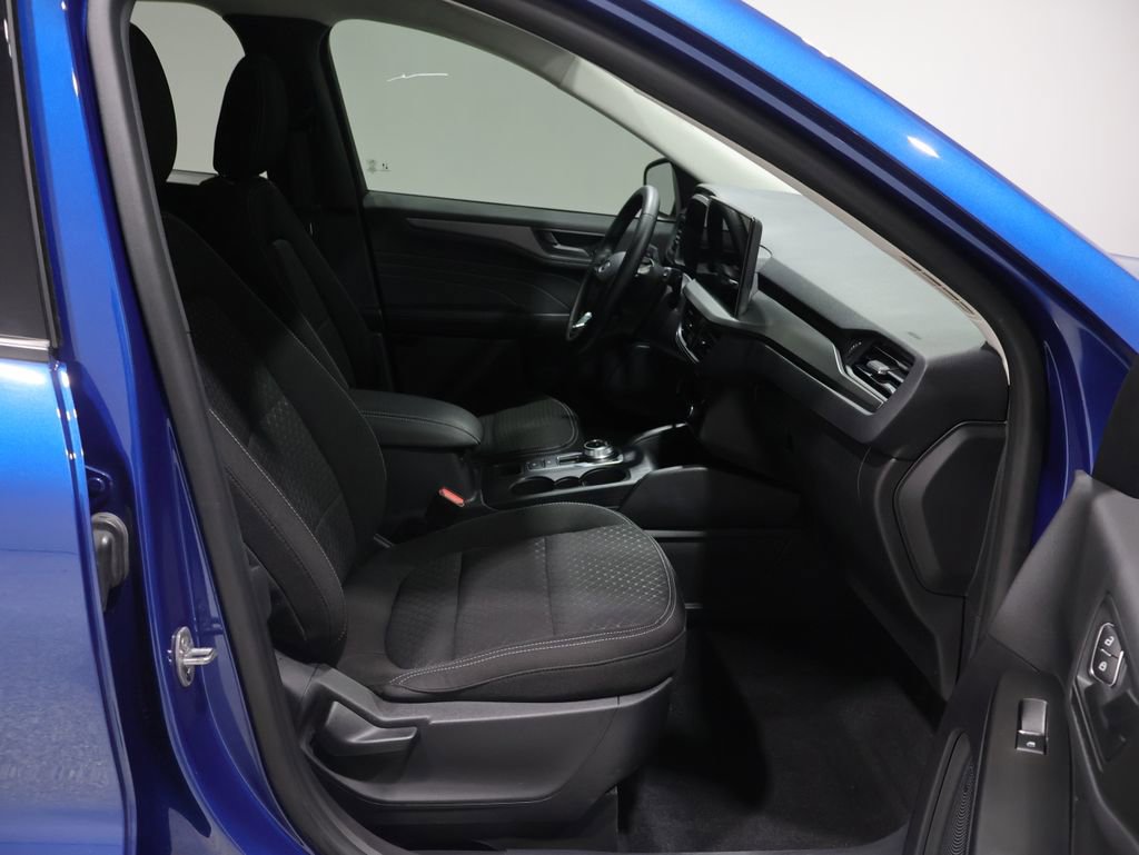 Used 2023 Ford Escape Active w/ Tech Pack #1 AWD/4WD image 23
