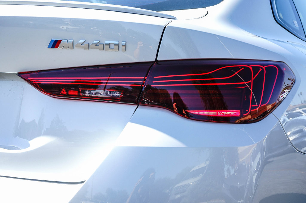 Used 2025 BMW M440i RWD image 7