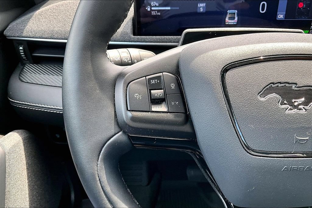Used 2025 Ford Mustang Mach-E Premium AWD/4WD image 17