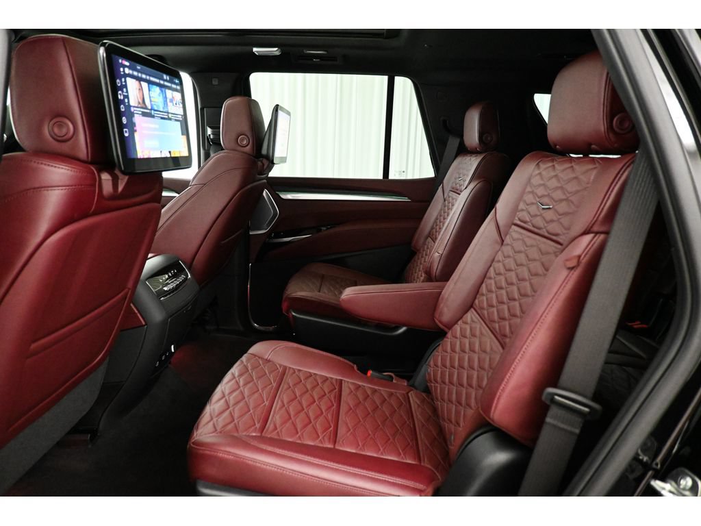 Certified 2026 Cadillac Escalade Sport w/ Touring Package AWD/4WD image 27