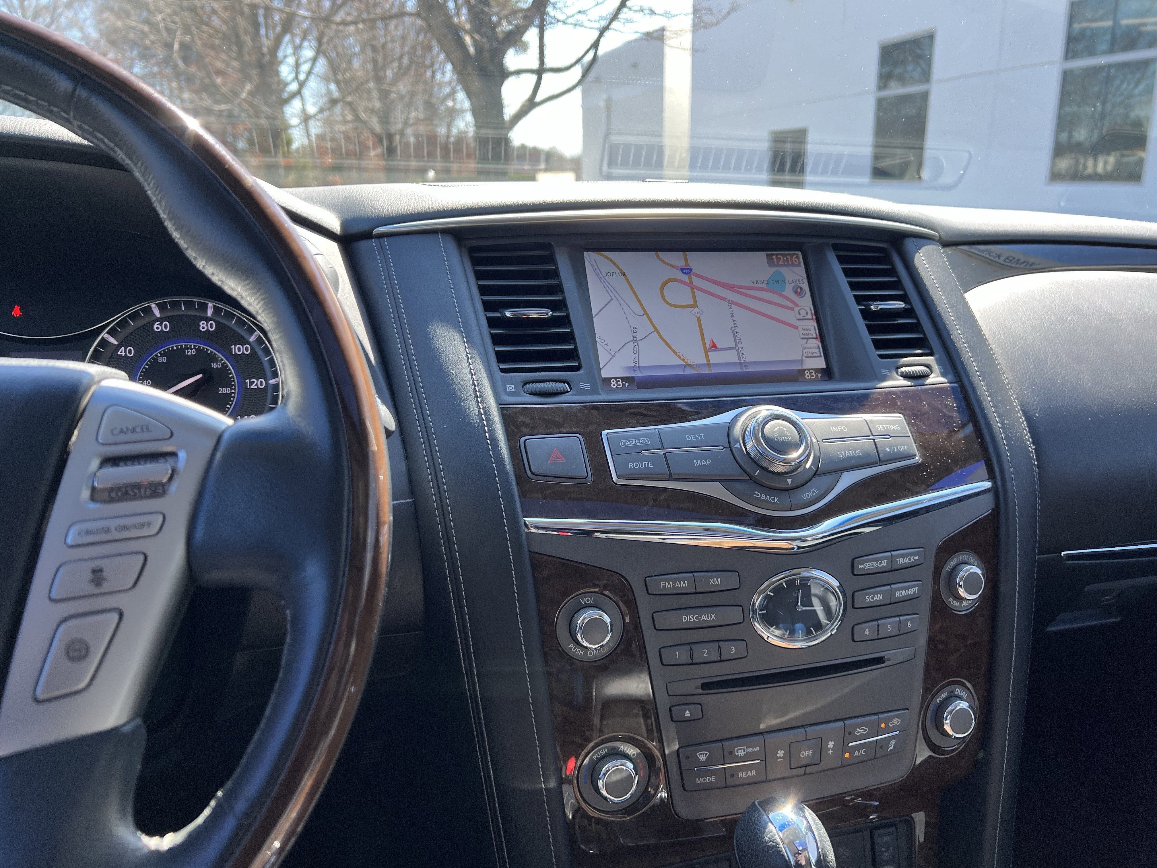 Used 2016 INFINITI QX80 2WD w/ Driver's Assistance Package image 31