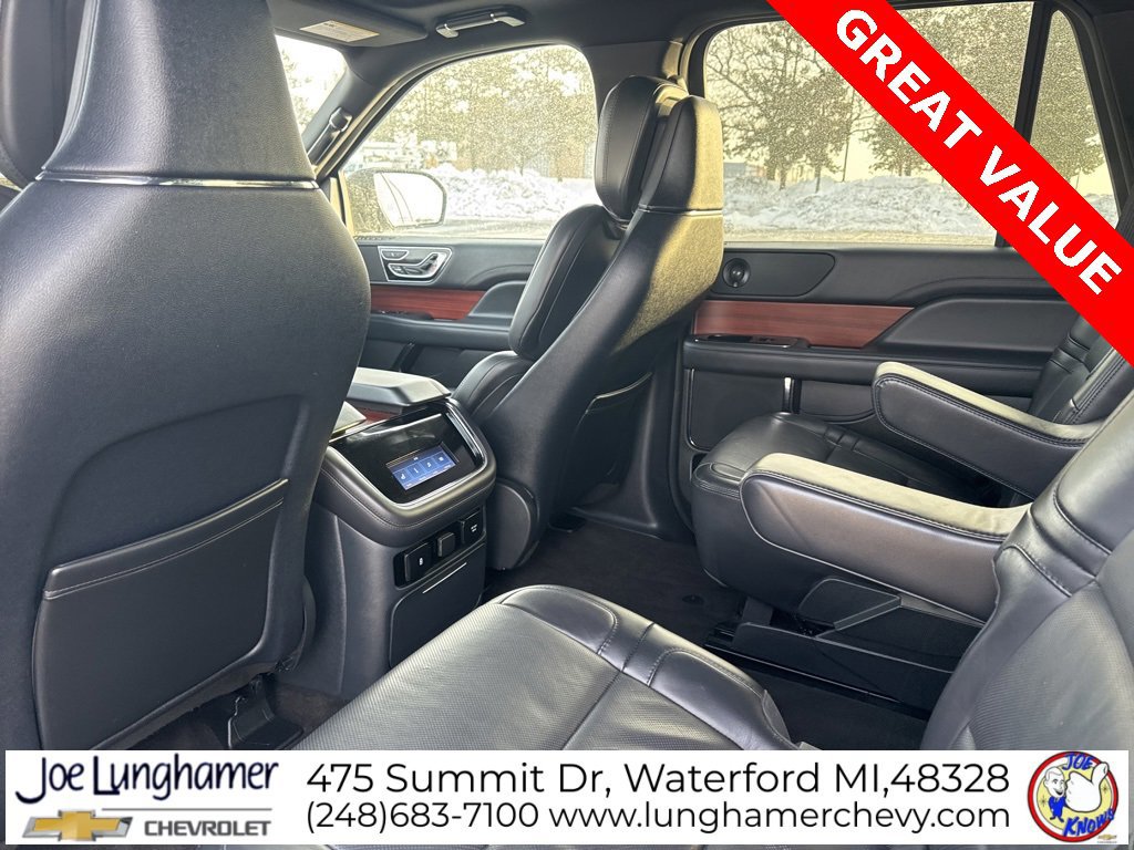 Used 2023 Lincoln Navigator Reserve image 14