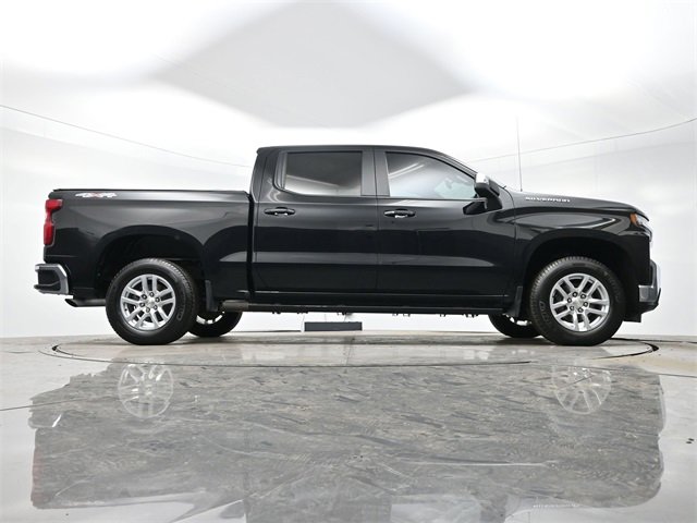 Used 2020 Chevrolet Silverado 1500 LT w/ Convenience Package image 30