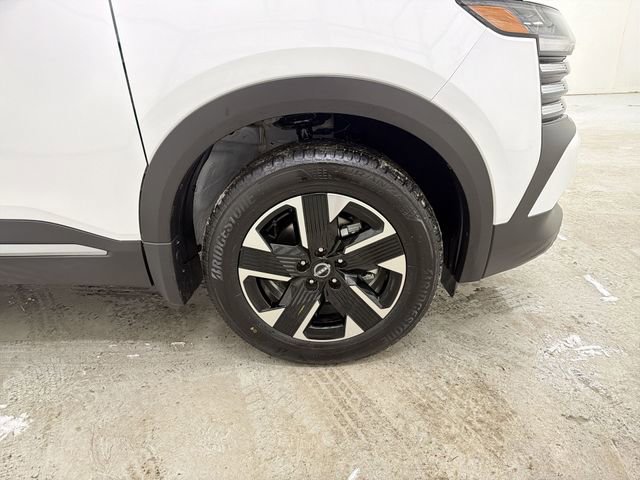New 2026 Nissan Kicks SV w/ Cold Weather Package image 14