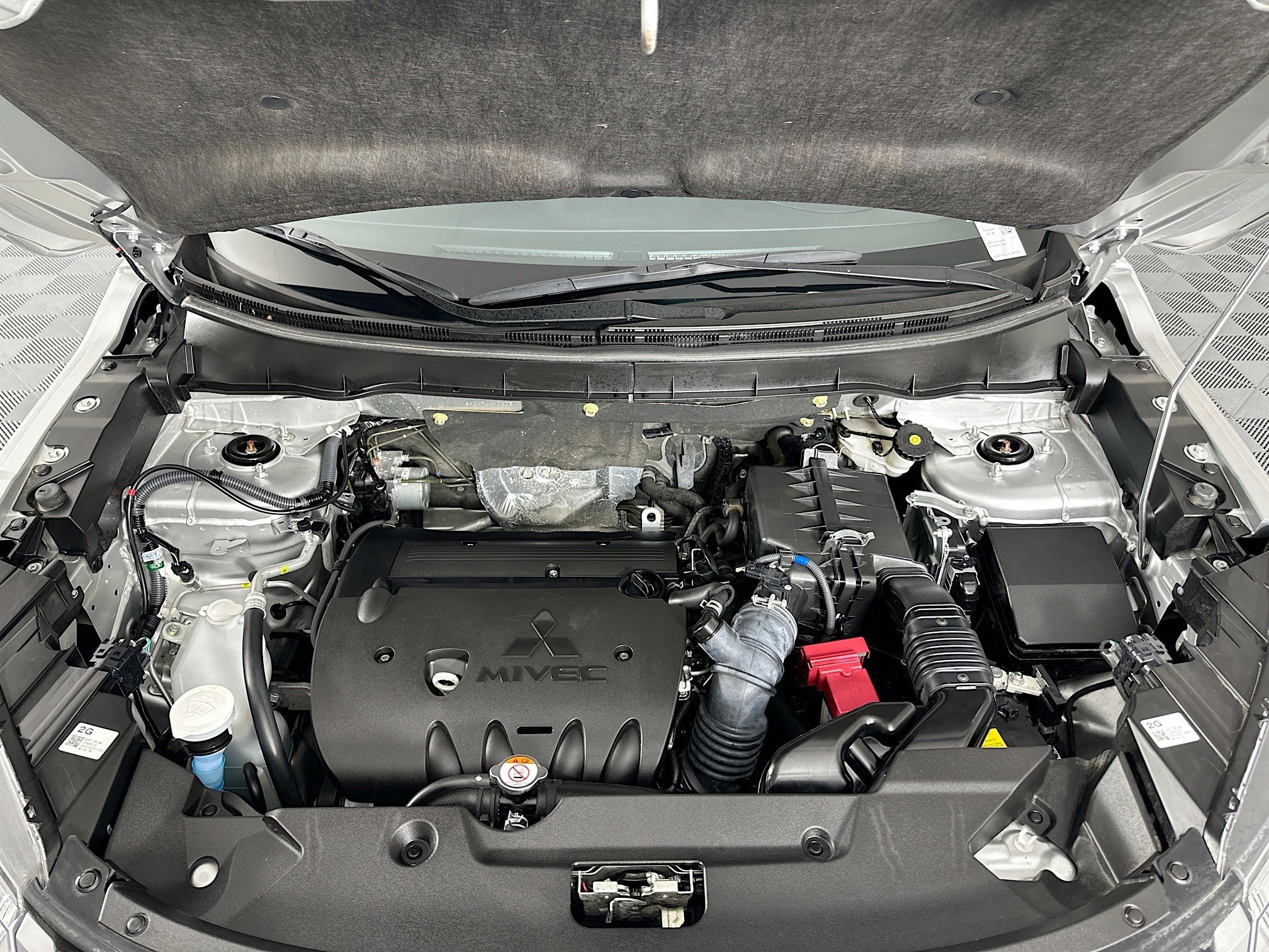 Used 2024 Mitsubishi Outlander Sport SE AWD/4WD image 31