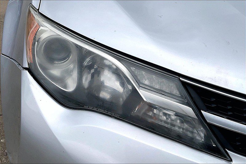 Used 2015 Toyota RAV4 Limited w/ Technology Package AWD/4WD image 32