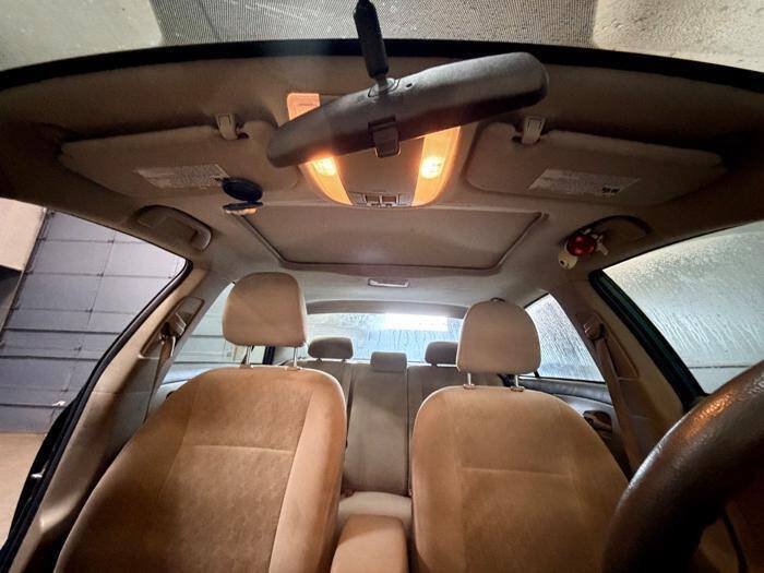 Used 2009 Toyota Corolla LE w/ All Weather Guard Pkg FWD image 32