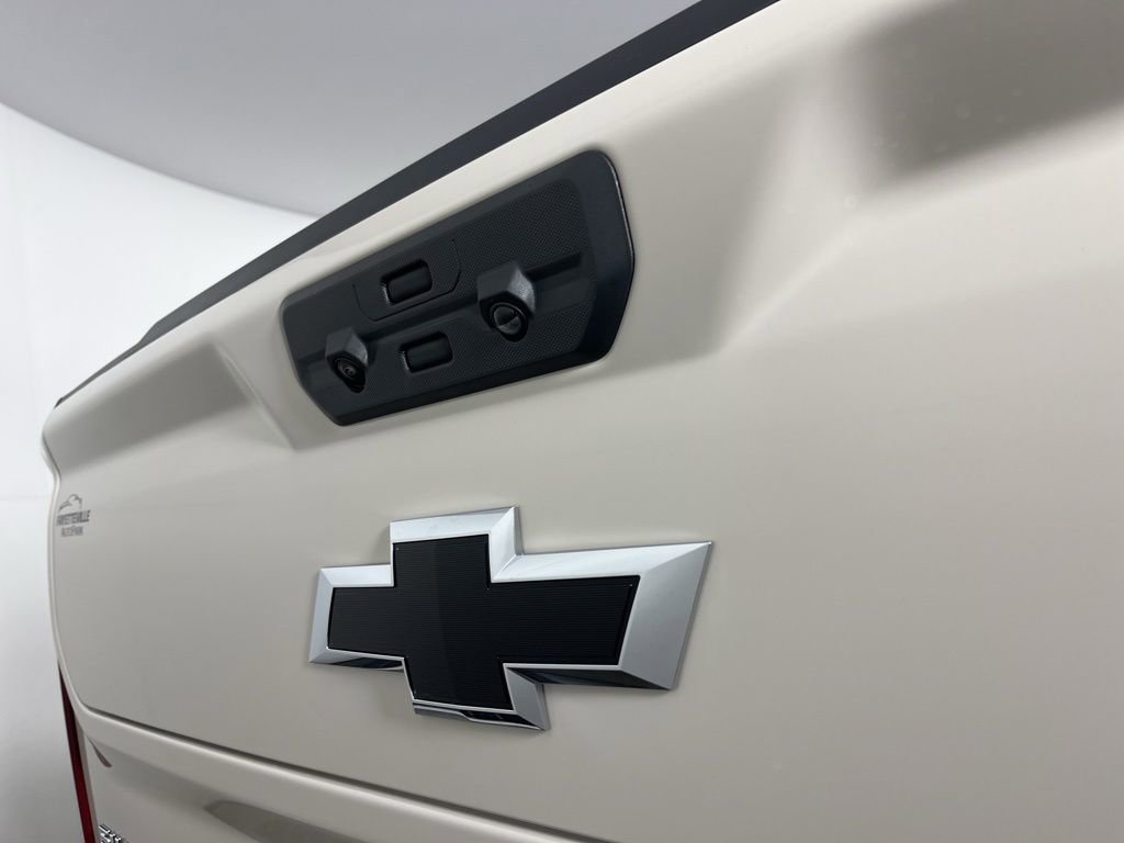 New 2026 Chevrolet Silverado 1500 ZR2 image 21