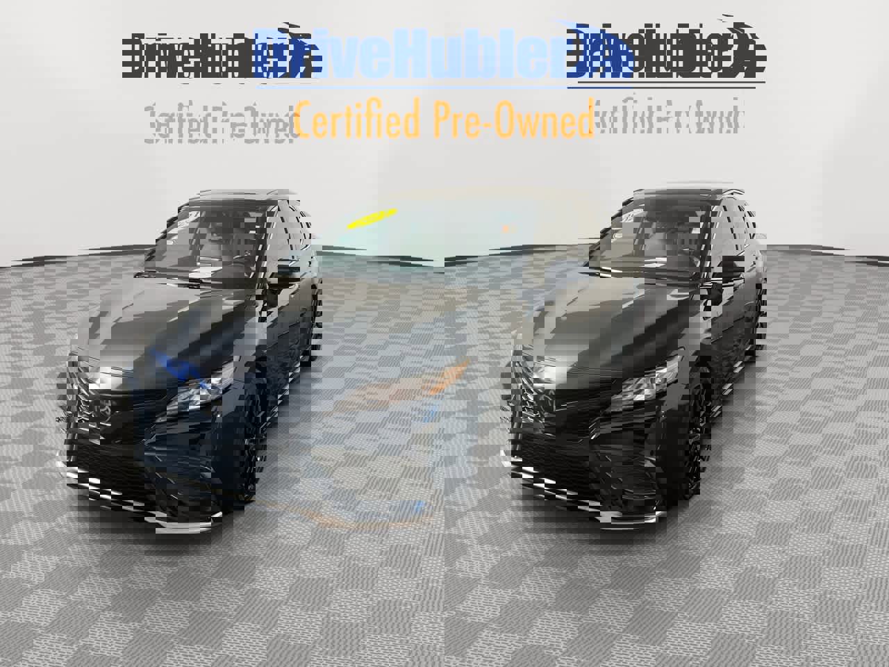 Used 2021 Toyota Camry XSE image 4