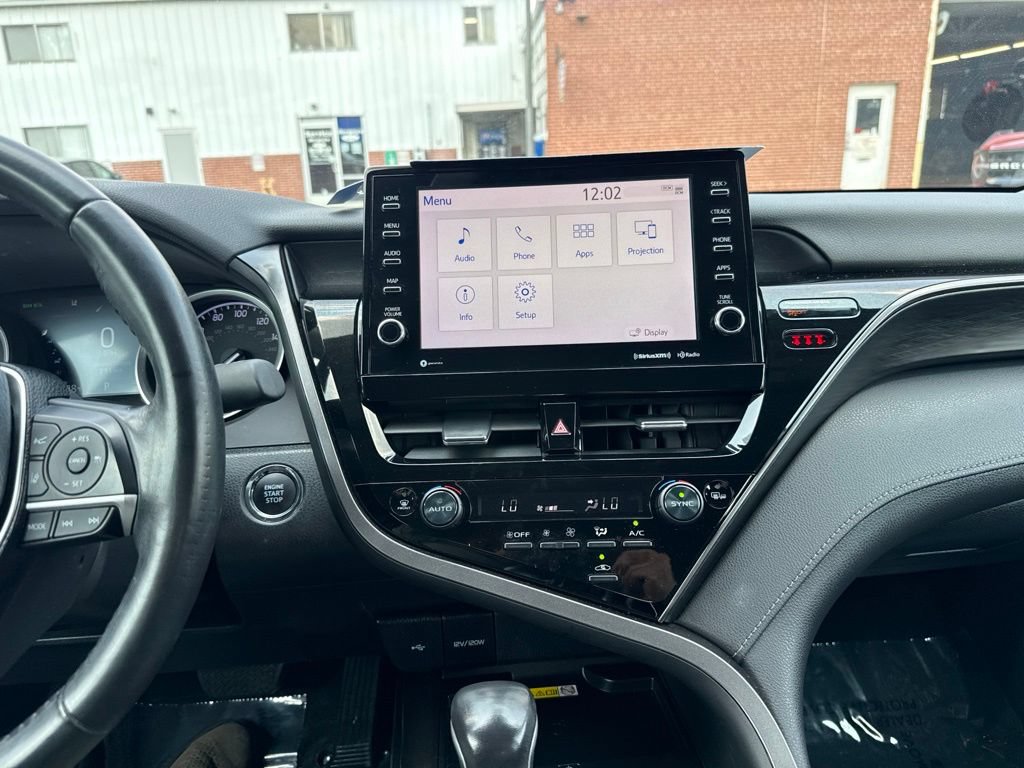 Used 2022 Toyota Camry XLE AWD/4WD image 22