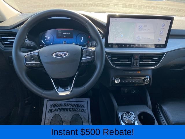 Used 2024 Ford Escape Platinum image 7