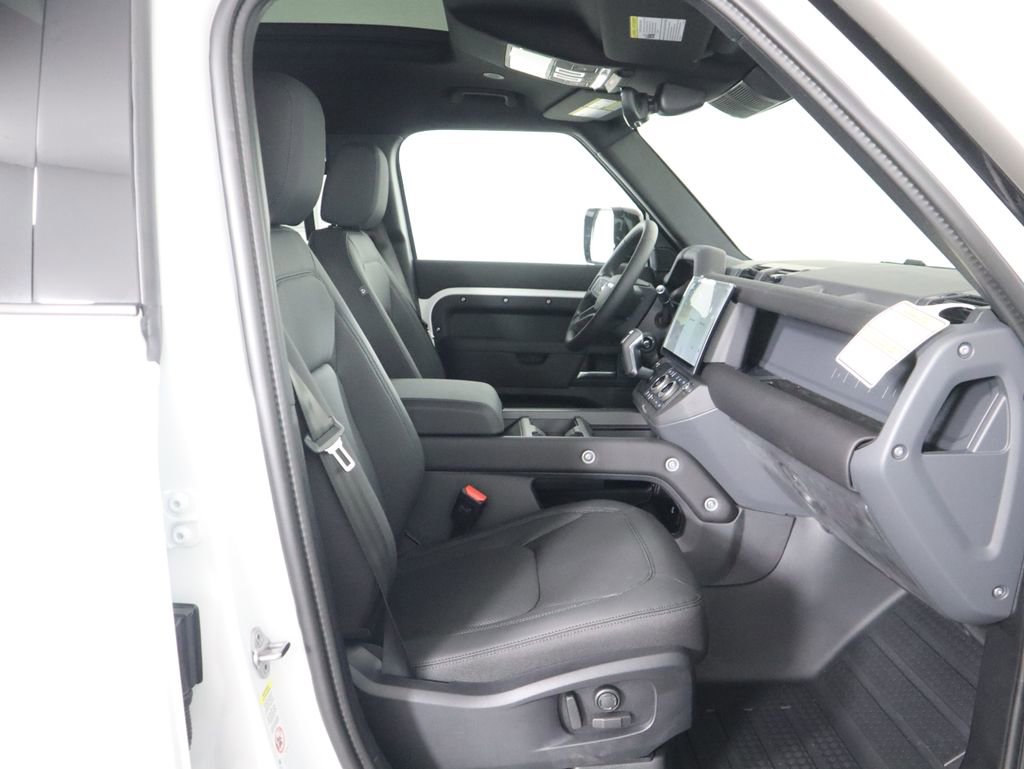 New 2026 Land Rover Defender 110 S image 20