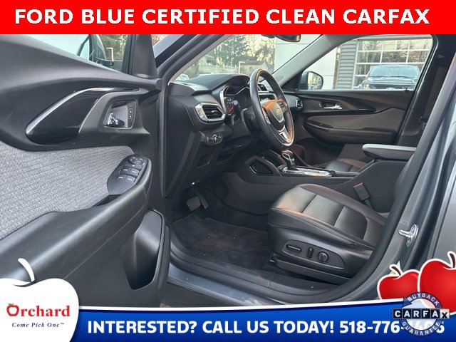 Used 2021 Chevrolet TrailBlazer LT w/ Premium Seating Package image 16
