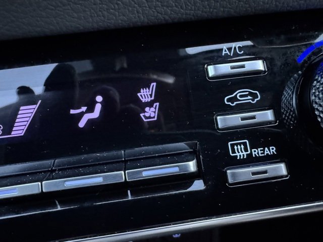 Used 2020 Hyundai Sonata Limited image 16