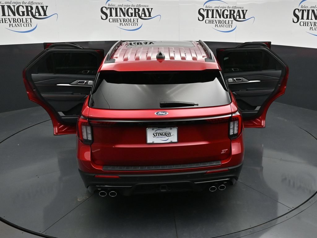 Used 2025 Ford Explorer ST w/ Sun And Sound Package RWD image 35