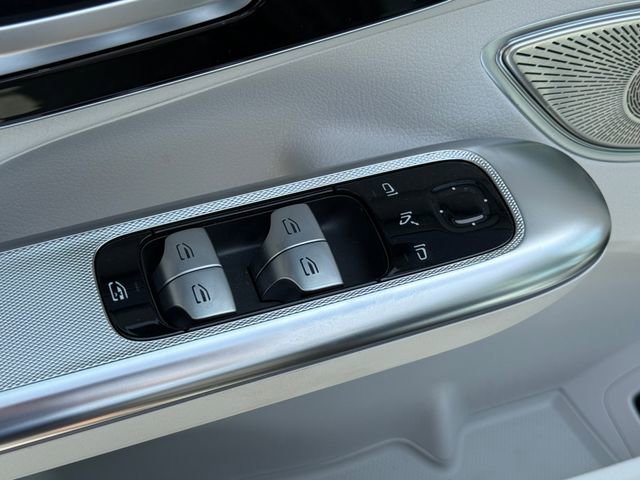 New 2024 Mercedes-Benz EQE 350+ 4MATIC Sedan image 17