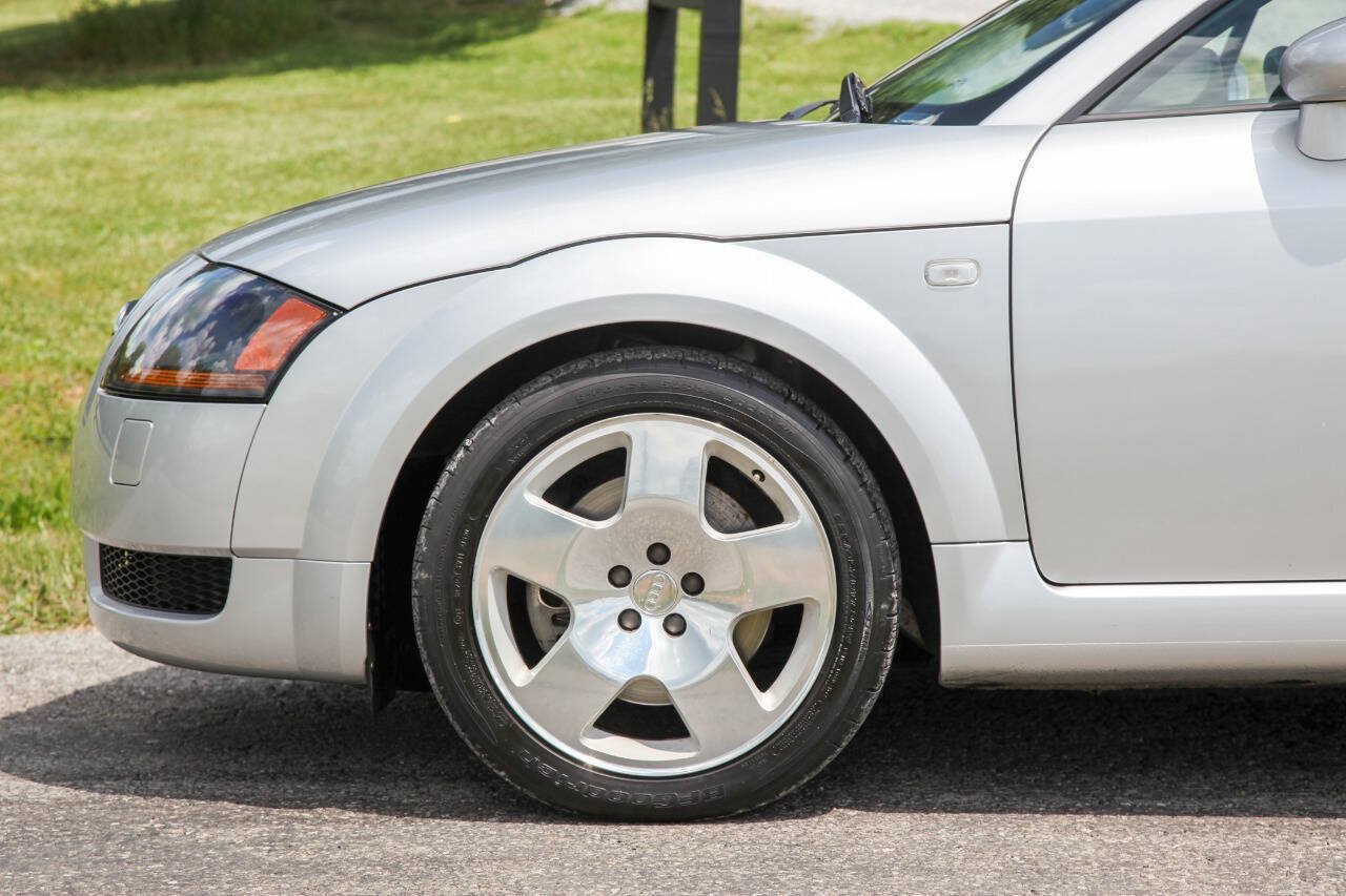Used 2001 Audi TT 1.8T AWD/4WD image 8