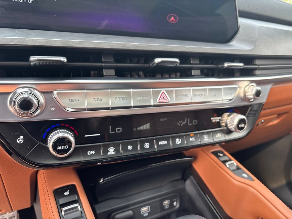 Certified 2024 Kia Telluride SX X-Line AWD/4WD image 21