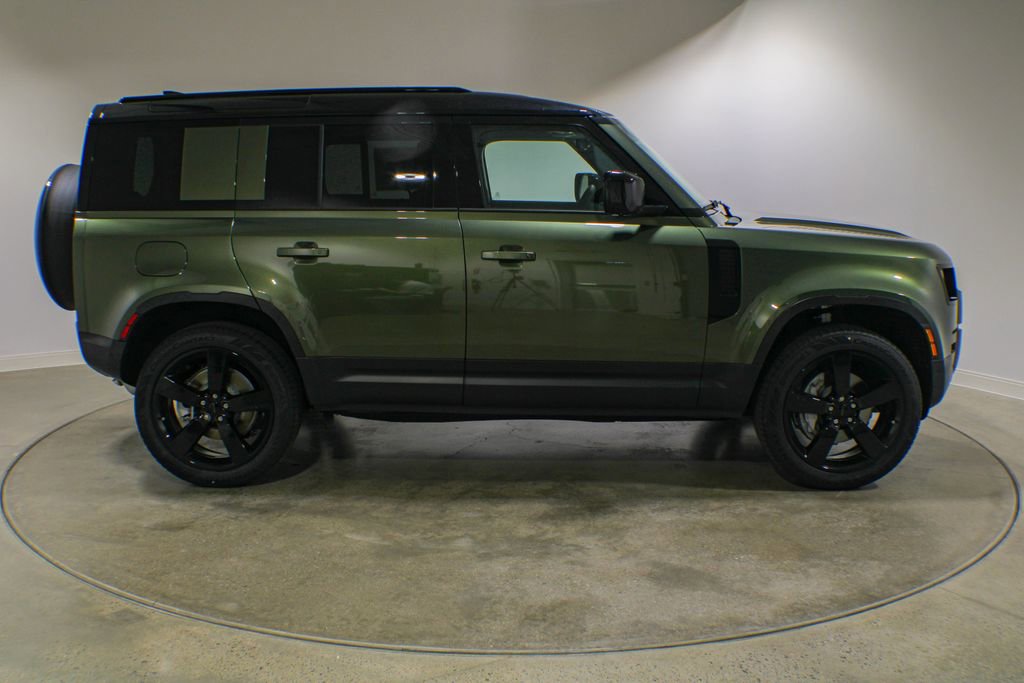 New 2026 Land Rover Defender 110 S AWD/4WD image 6