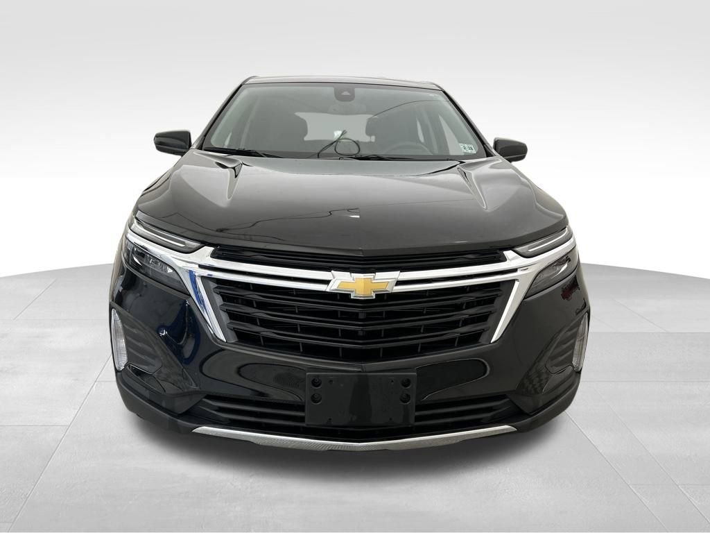 Used 2022 Chevrolet Equinox LT w/ LPO, Floor Liner Package image 9