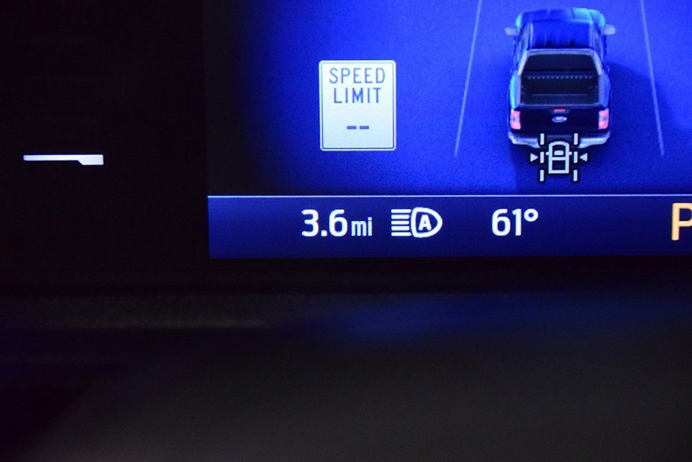 New 2025 Ford Ranger XLT w/ FX4 Off-Road Package image 18