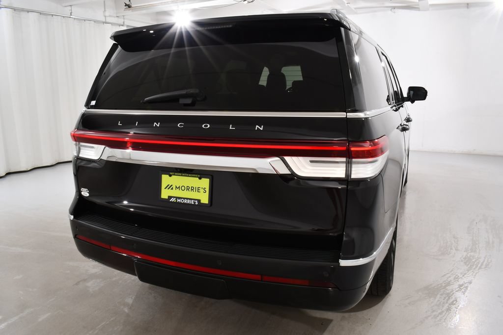 Used 2024 Lincoln Navigator L Reserve AWD/4WD image 12