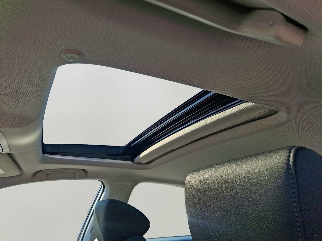 Used 2018 Honda Accord EX image 15