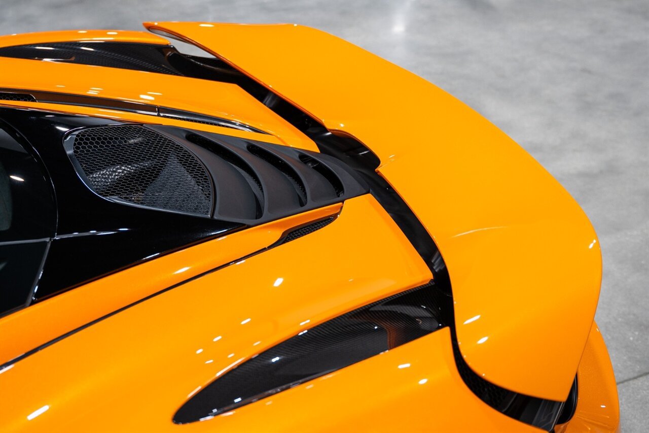 Used 2019 McLaren 720S Performance RWD image 56