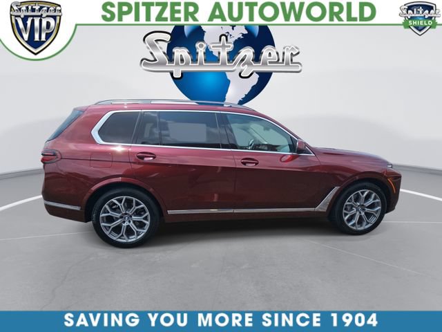 Used 2025 BMW X7 xDrive40i AWD/4WD image 1