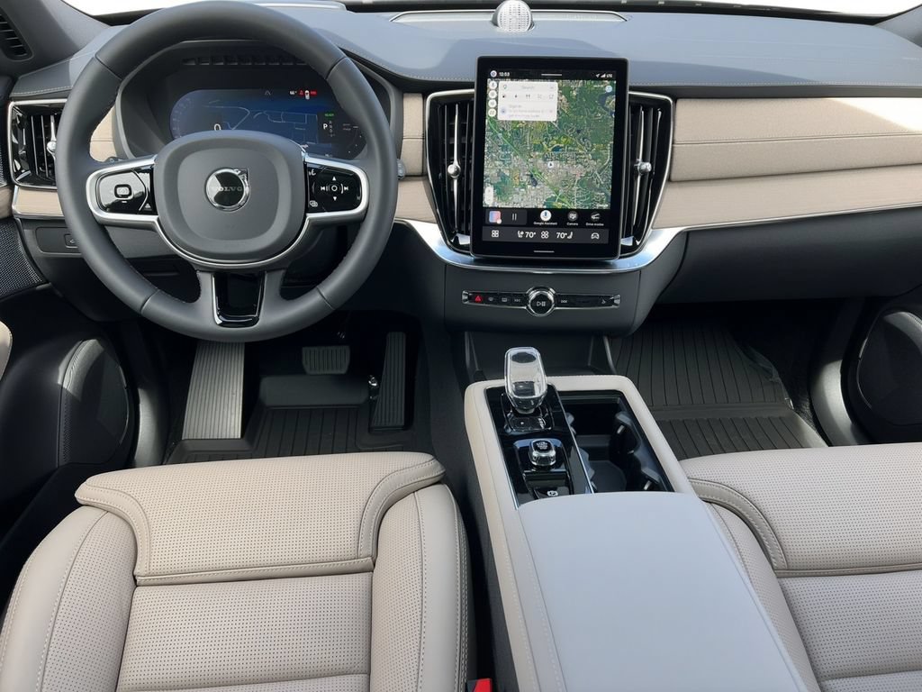 New 2026 Volvo XC90 T8 Ultra w/ Protection Package Premier AWD/4WD image 5